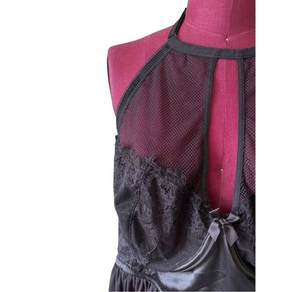 NEW Torrid Lace Mesh Babydoll size 3 3X 22 24 Black Halter - Picture 5 of 6